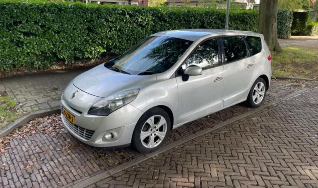 Renault Grand Scénic 1.4 TCe 130- loop of sloop- start niet, Auto's, Renault, Voorwielaandrijving, Euro 5, Stof, Gebruikt