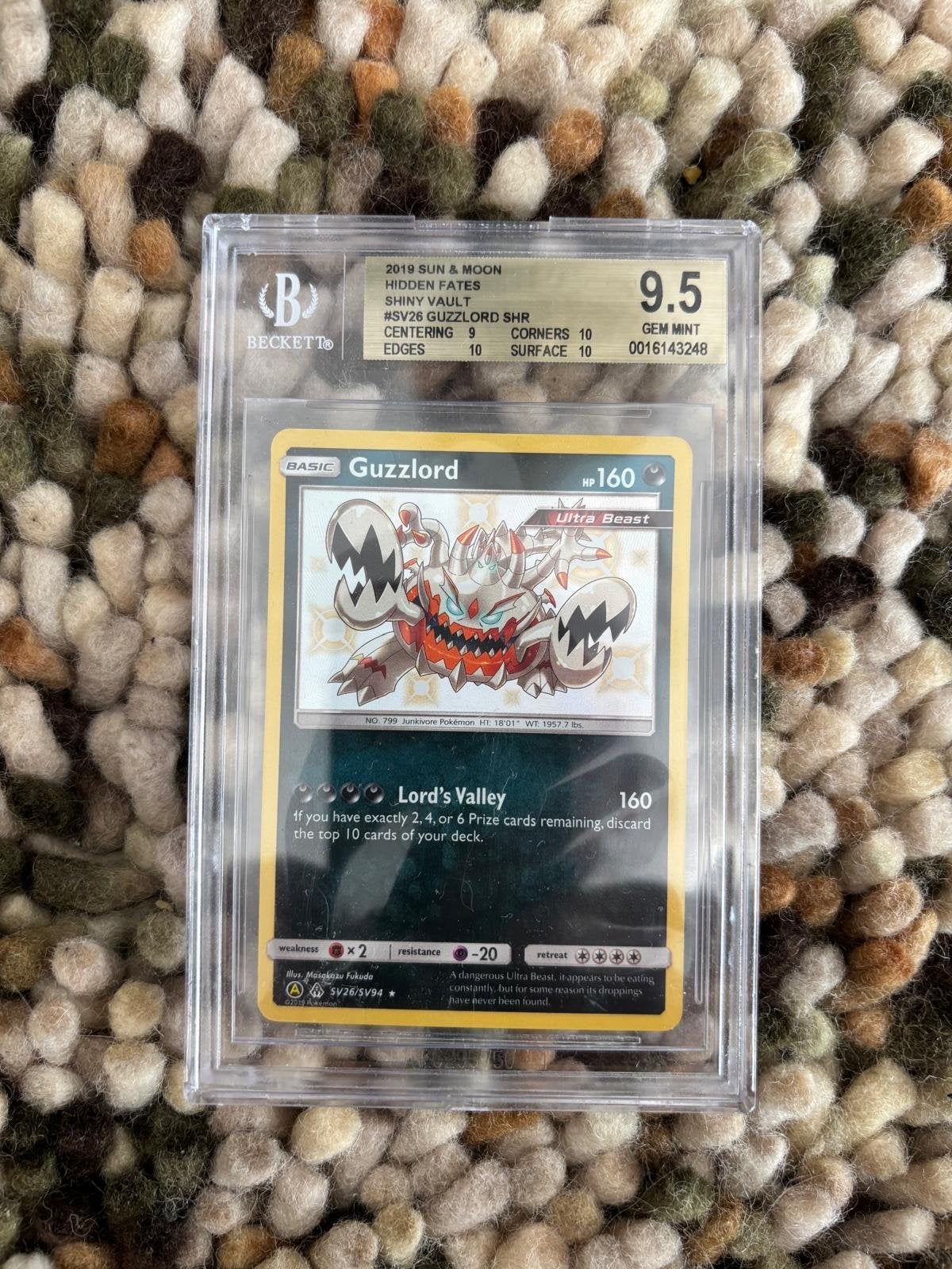 Pokémon Kaarten BGS Graded - Guzzlord, Inkay, Water Pokémon, Ophalen of Verzenden, Zo goed als nieuw, Meerdere kaarten