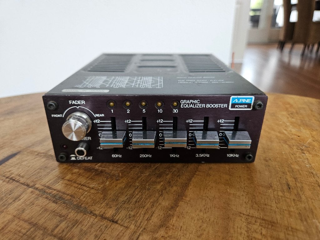 Alpine PB-200 graphic equalizer booster., Ophalen of Verzenden, Nieuw