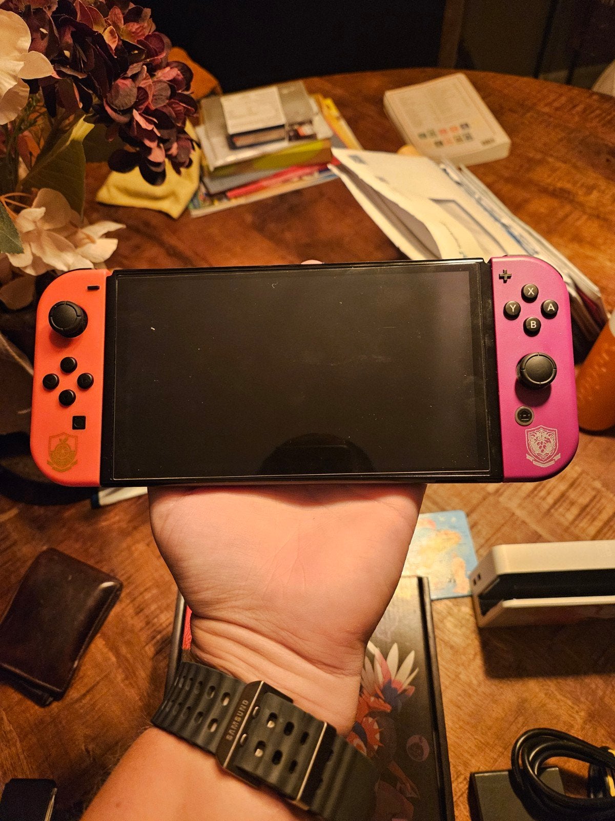 Foto 3 van Nintendo switch oled pokemon scarlet en violet editie