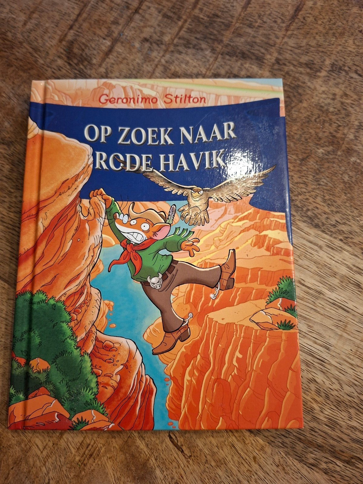 Geronimo Stilton - Op Zoek Naar Rode Havik, Ophalen of Verzenden, Gelezen, Geronimo Stilton, Fictie algemeen