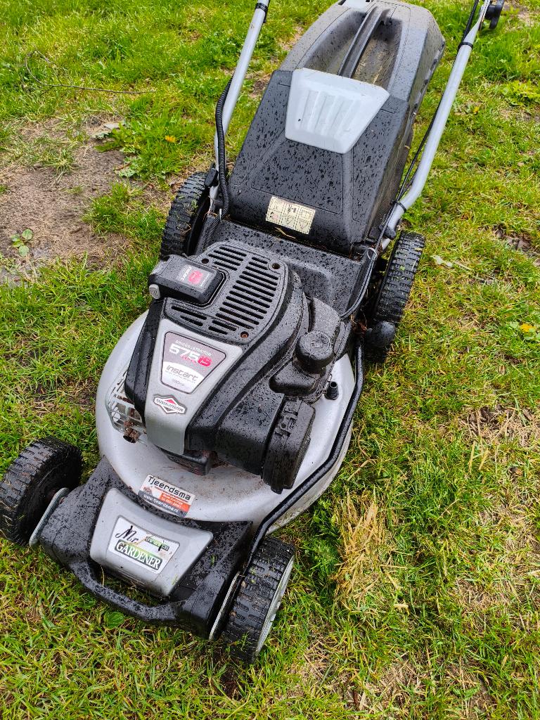 Mr. Gardener grasmaaier – 575 EXi motor | Elektrische start, Cirkelmaaier, Gebruikt, Benzine-grasmaaier, Opvangbak