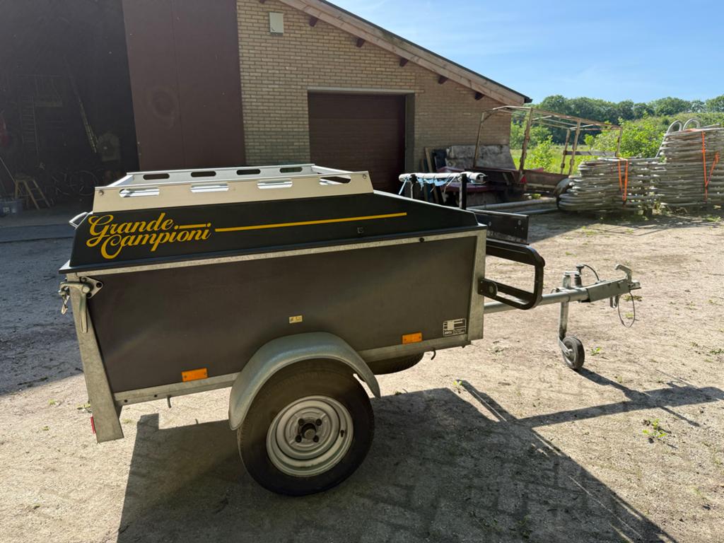 Saris Grande Campioni RT500 aanhangwagen met Fietsendrager, Auto diversen, Aanhangers en Bagagewagens, Ophalen, Zo goed als nieuw