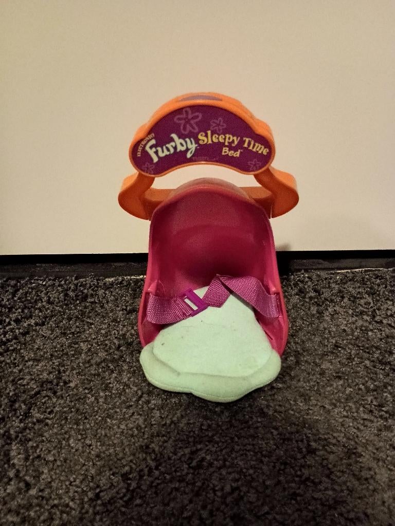 Furby bed, Verzenden, Zo goed als nieuw
