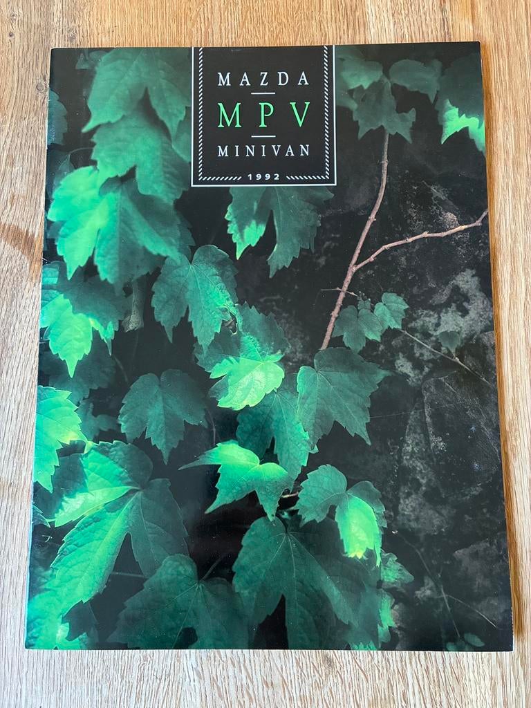 1992 Mazda MPV Minivan USA brochure, Ophalen of Verzenden, Zo goed als nieuw, Mazda