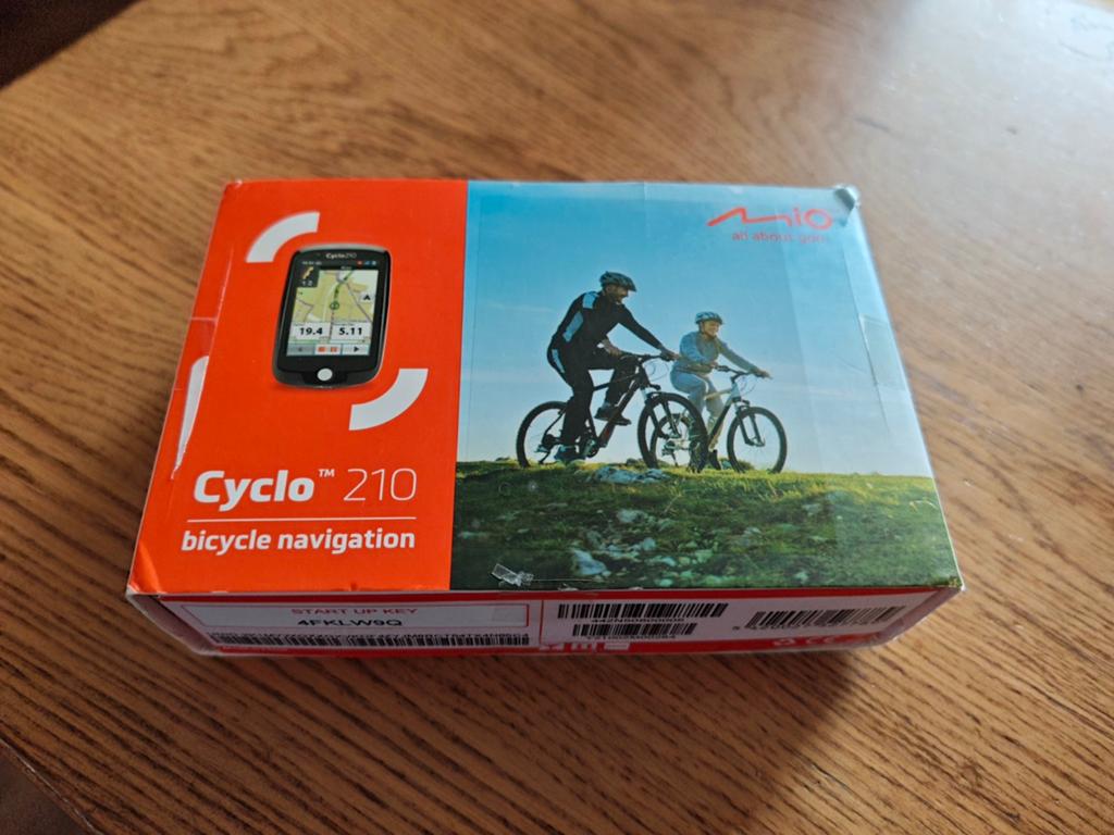 Mio Cyclo 210 fietsnavigatie met originele doos, Fietsen en Brommers, Fietsaccessoires | Fietscomputers, Mio, Waterdicht, Onbekend