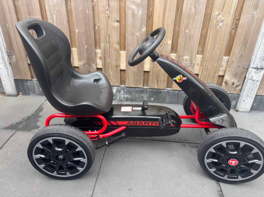 Abarth Skelter 3 tot 8 jaar, Ophalen of Verzenden, Zo goed als nieuw, Overige merken