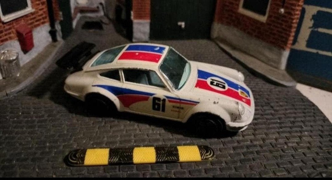 PORSCHE 911 S 1/43 BURAGO, Hobby en Vrije tijd, Modelauto's | 1:43, Ophalen of Verzenden, Gebruikt, Auto