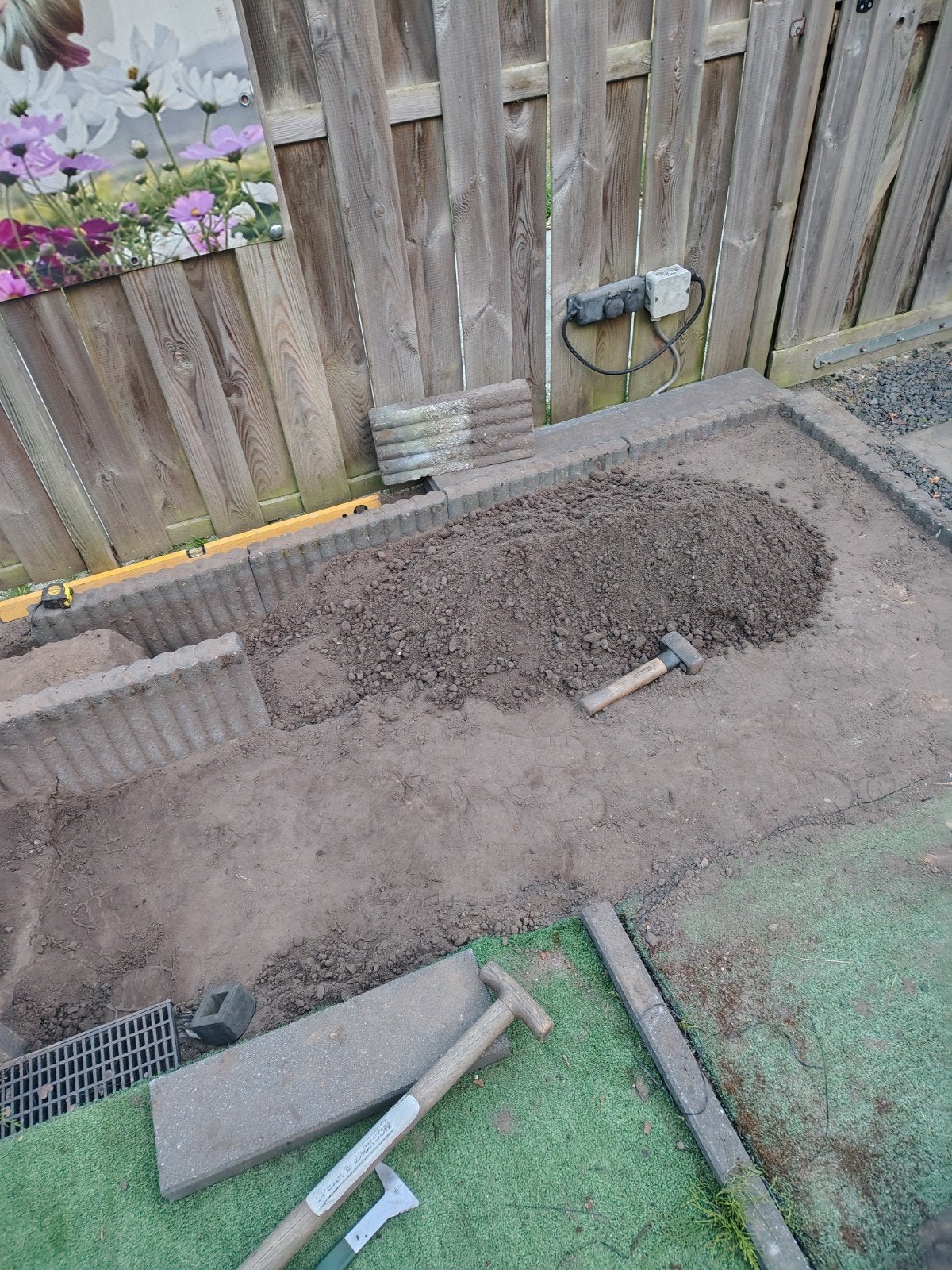 zwarte grond gezocht ,gratis Oudenbosch, Ophalen, Gebruikt, Overige typen