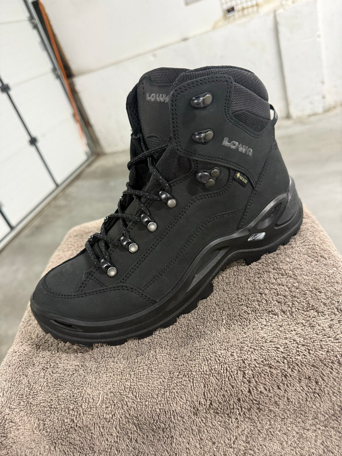 Nieuwe Lowa Renegade GTX Mid WS wandelschoenen maat 41, Ophalen of Verzenden, Nieuw, Schoenen
