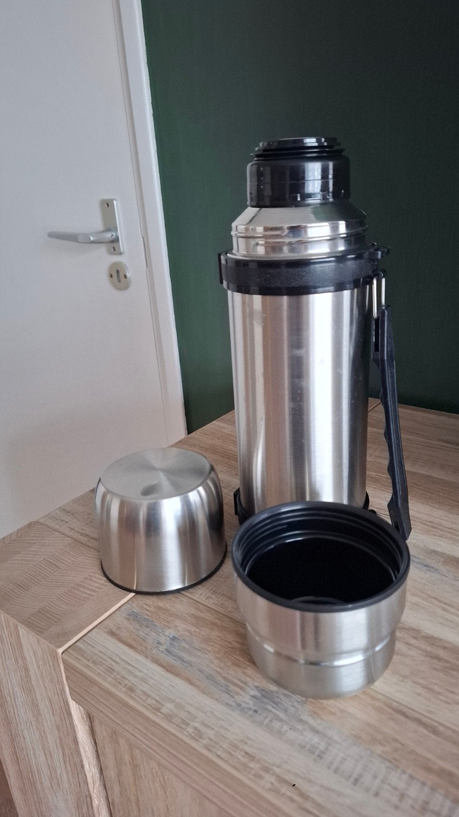 thermoskan met 2 bekers, Ophalen