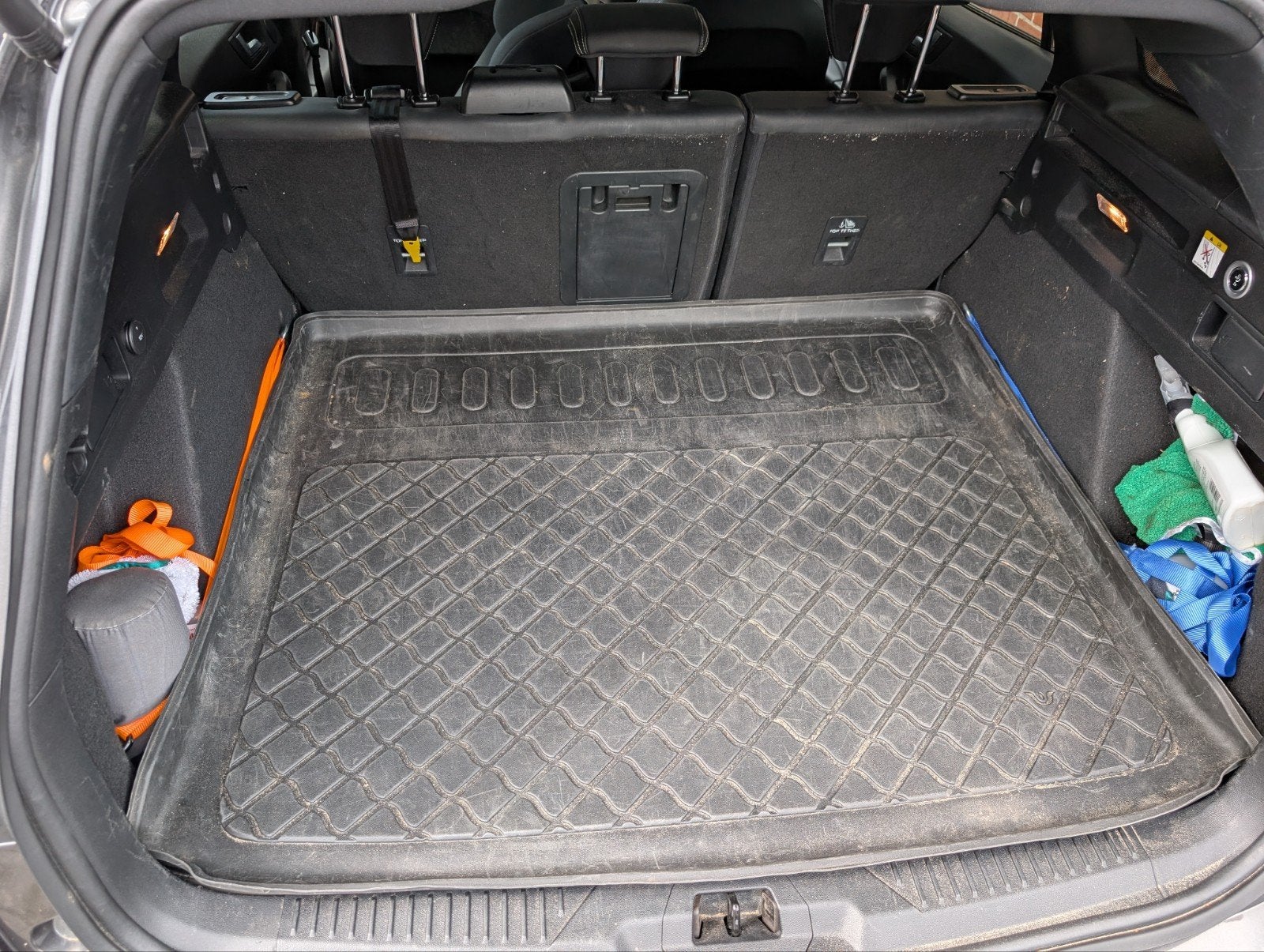 Kofferbakmat Ford Focus Wagon MK4, Ophalen, Gebruikt