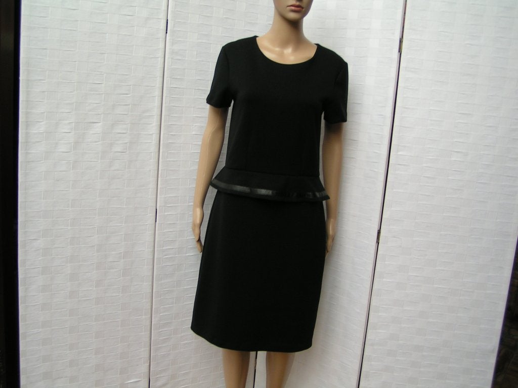 KARL LAGERFELD jurk,Mt M als nieuw, Maat 38/40 (M), Ophalen of Verzenden, Zo goed als nieuw, Boven de knie