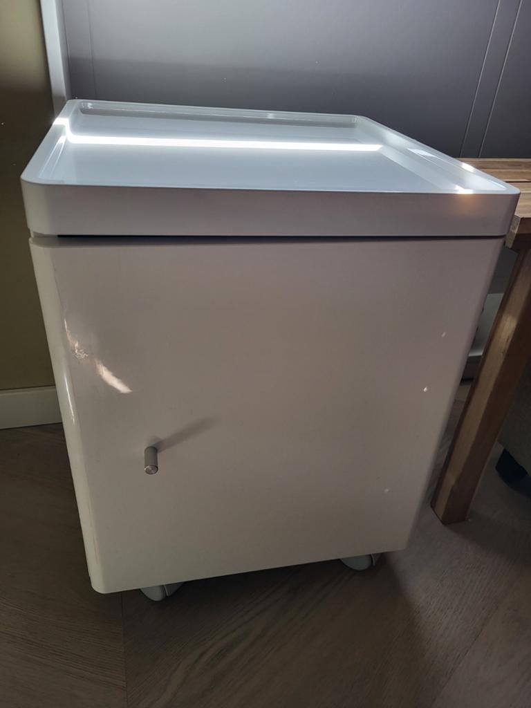 Ikea nachtkastje, Ophalen, Gebruikt, Kunststof