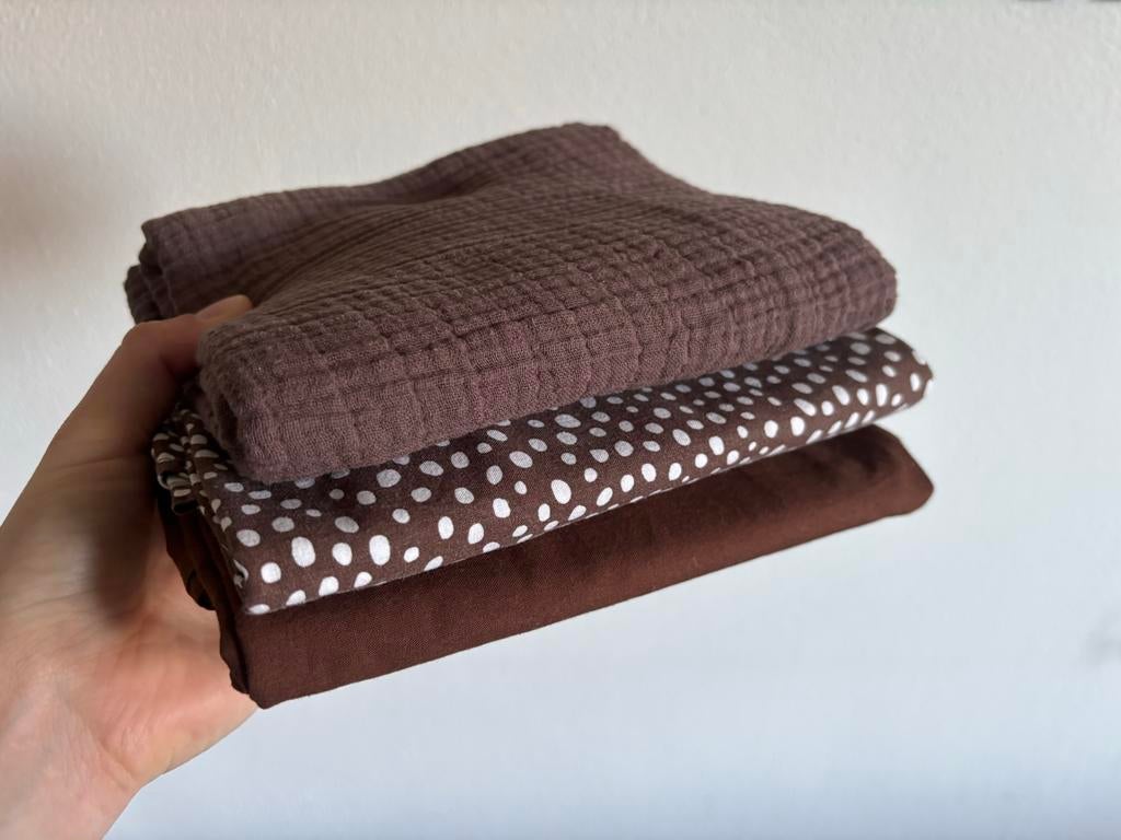Beddengoed baby: lakens, hoeslakens, hydrofiele doek, dekens, Bruin, Jongetje of Meisje, Ophalen of Verzenden, Deken of Dekbed