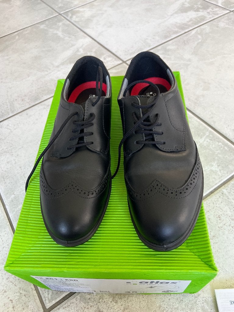 Atlas dames schoenen maat 38. Nieuw in doos, Kleding | Dames, Verzenden, Zwart, Nieuw, Atlas