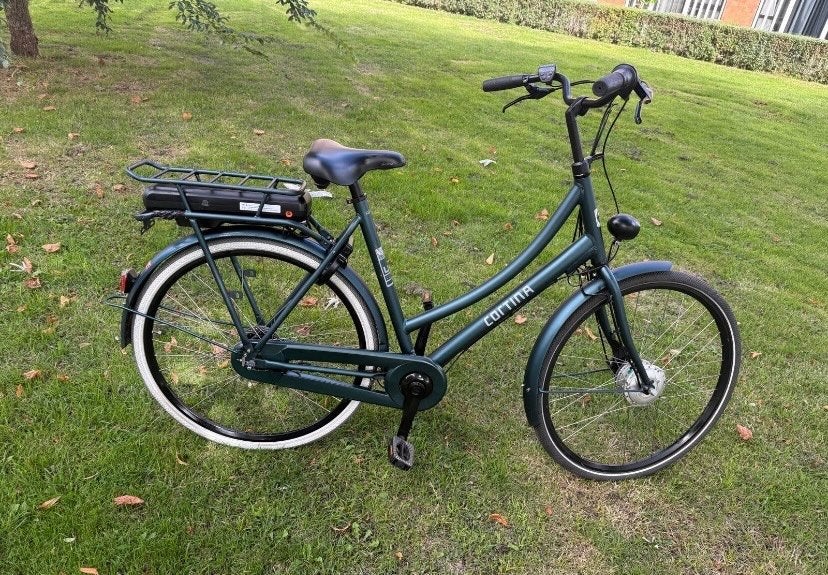 Cortina E-bike met 2 accu's (600Wh & 450Wh) en oplader, Ophalen, Zo goed als nieuw, 50 km per accu of meer, Cortina