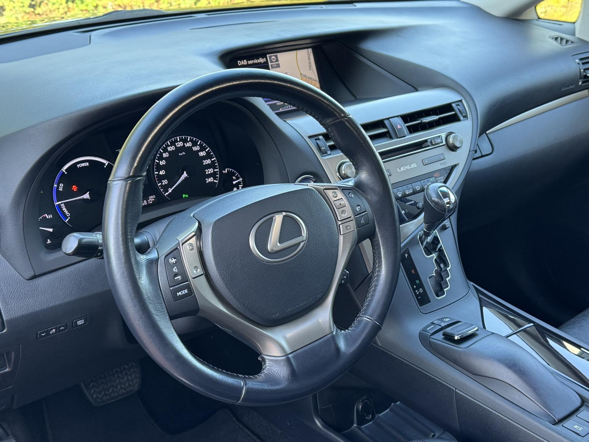 Lexus RX 450h 4WD Trekhaak Dakraam DEALER Onderhouden, Auto's, Automaat, Euro 5, Gebruikt, 2000 kg