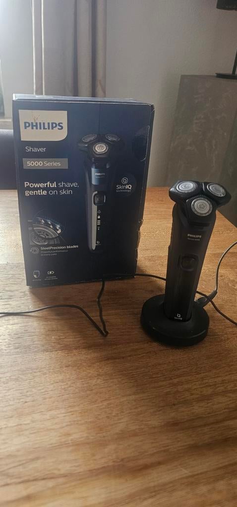 Philips Shaver 5000 Series - Krachtig en huidvriendelijk, Ophalen of Verzenden, Zo goed als nieuw, Scheren en Epileren