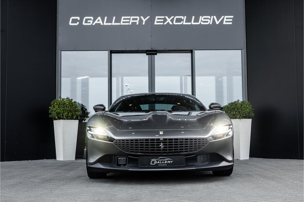 Ferrari Roma 3.9 V8 HELE - Grigio Ferro | Passenger Display, Achterwielaandrijving, Gebruikt, 4 stoelen, 3855 cc