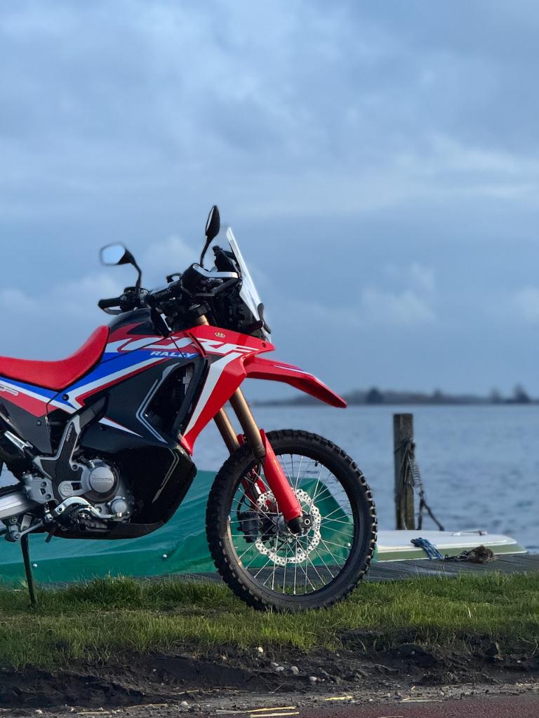 Honda CRF300L Rally ABS – 2024 – veel upgrades – 7.300 km, Motoren, Motoren | Honda, 300 cc, Gebruikt, Particulier, Enduro