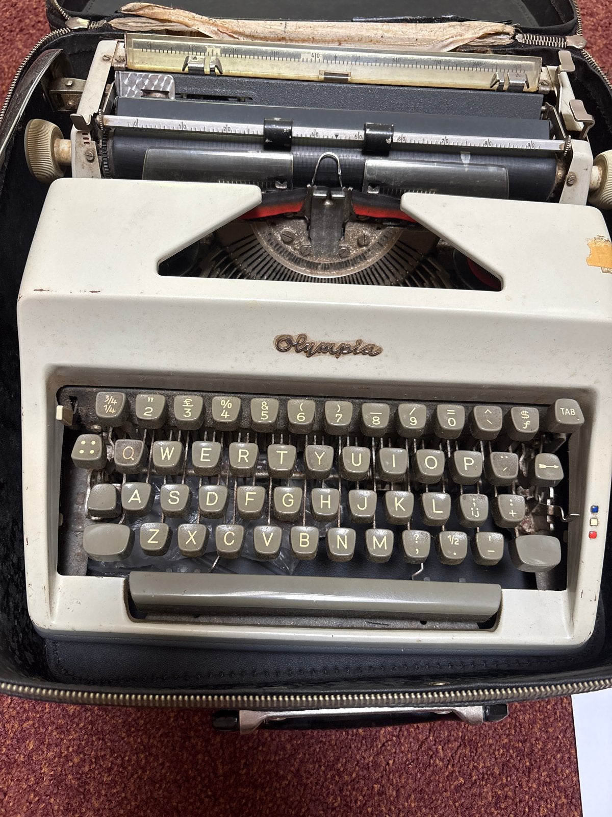 Oude olympia typenachine in koffer, Diversen, Typemachines, Ophalen, Gebruikt
