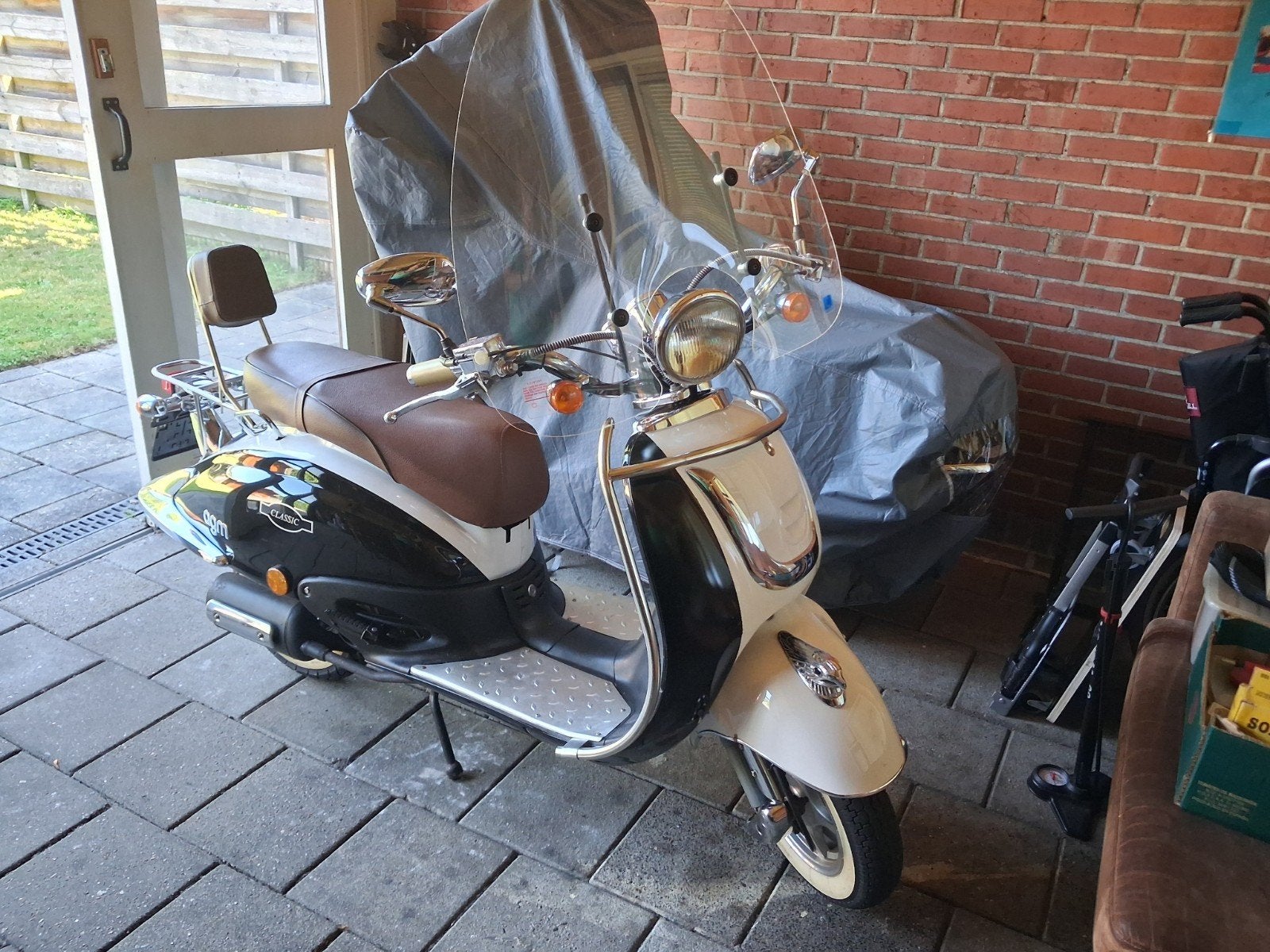 AGM snorscooter 4950 km gelopen orgineel, Zo goed als nieuw, Benzine, Ophalen, Overige merken