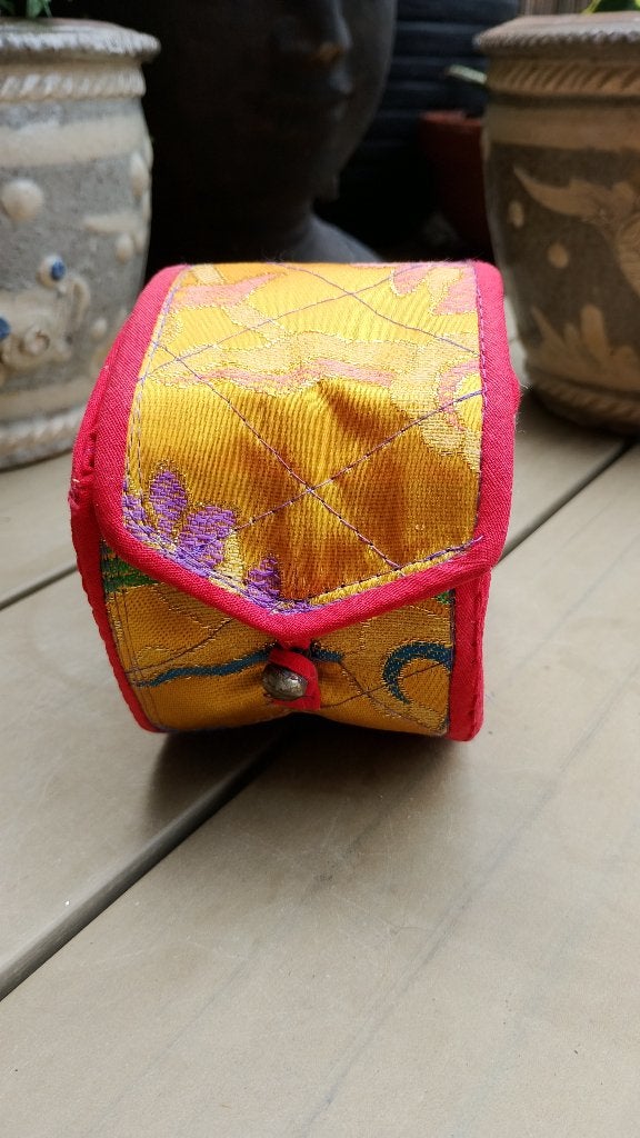 Traditionele Tibetaans boeddhistische damaru hand drum, Ophalen of Verzenden