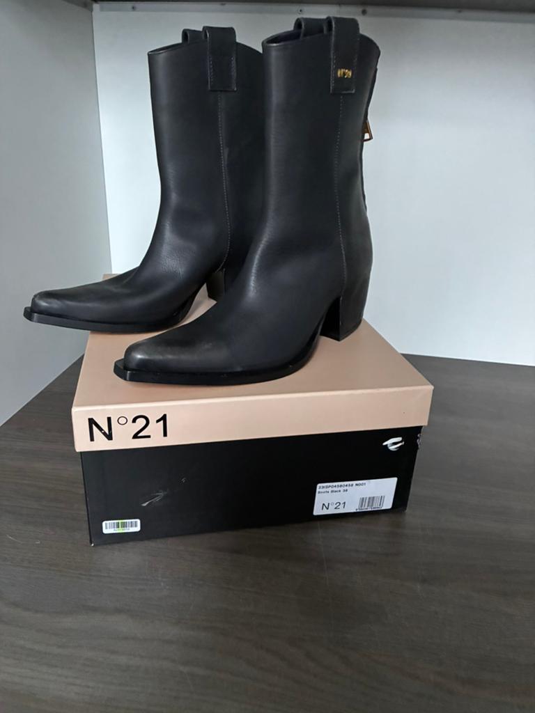No.21 bikerboots nieuwe zwart lederen laarsjes mt.38 Wow!, Kleding | Dames, Schoenen, Zwart, Lage of Enkellaarzen, Nieuw, Ophalen of Verzenden