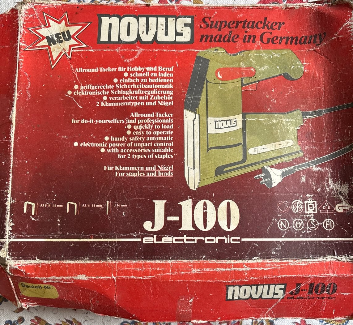 Novus J-100 Electronic Supertacker, Doe-het-zelf en Verbouw, Ophalen of Verzenden, Gebruikt, Tacker/nietmachine, Overige merken