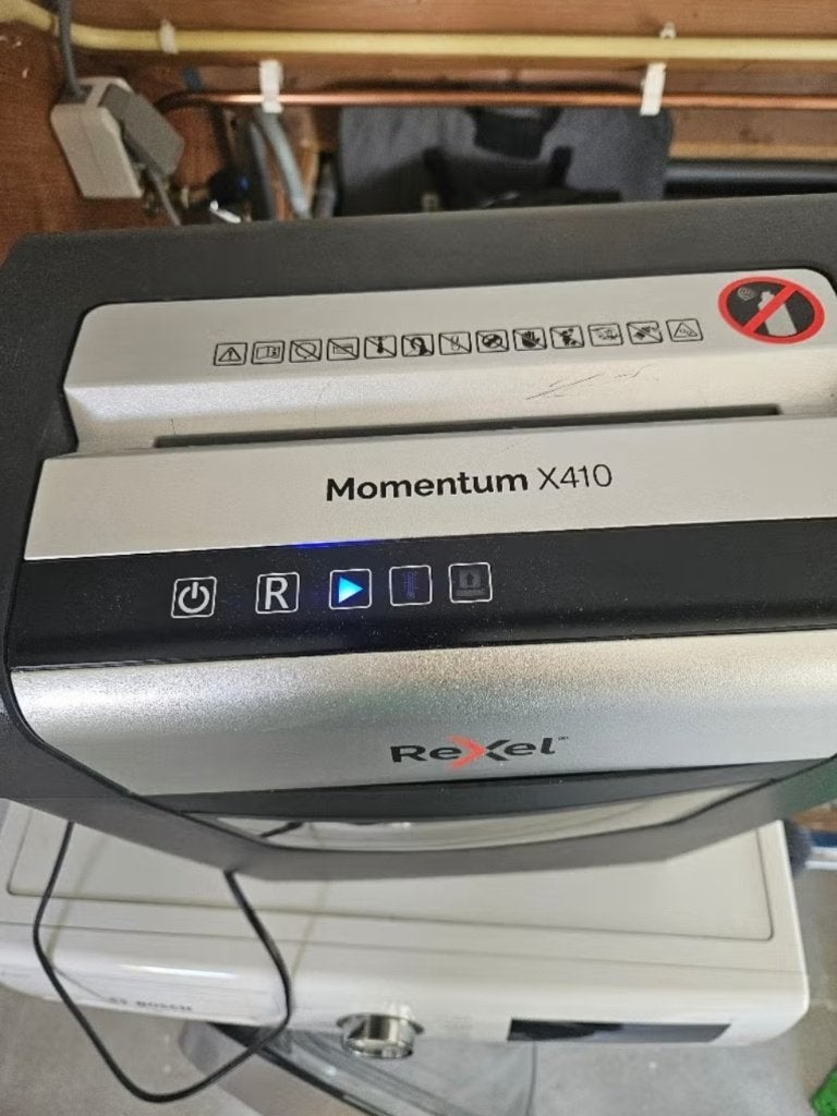 Rexel Momentum X410 Papiervernietiger / Shreder, Diversen, Ophalen of Verzenden, Zo goed als nieuw