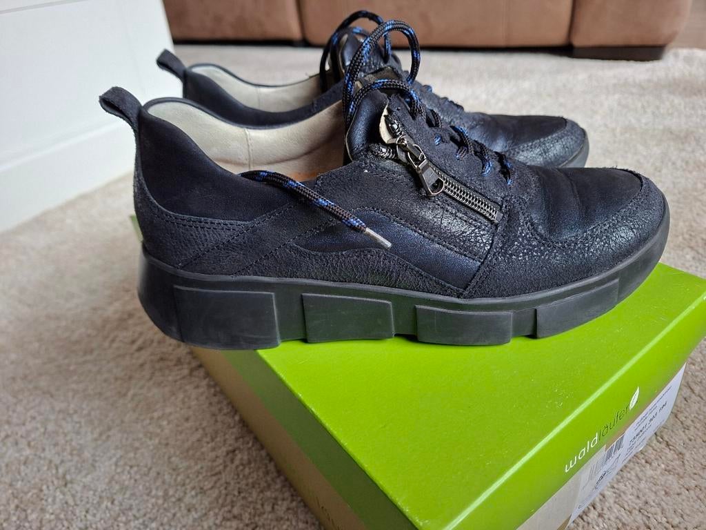 Blauw Waldlaufer veterschoenen maat 39, Kleding | Dames, Schoenen, Waldlaufer, Blauw, Ophalen of Verzenden, Sneakers of Gympen