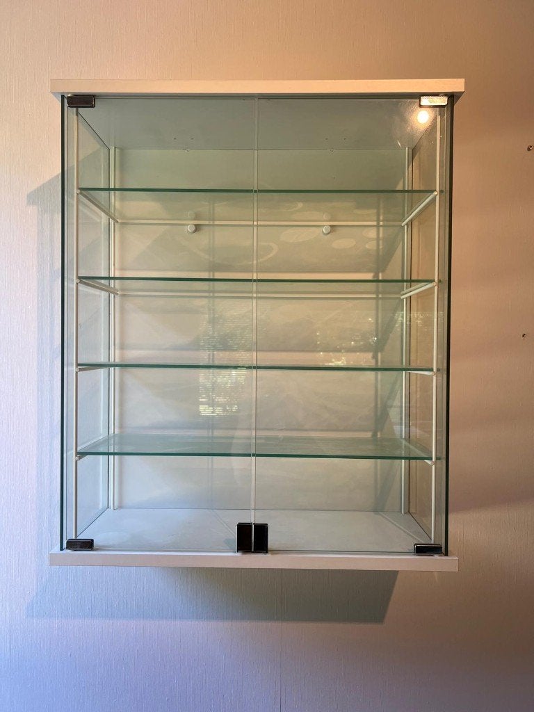 Wandvitrine / medicijnkast met glazen deuren, Antiek en Kunst, Antiek | Meubels | Kasten, Ophalen