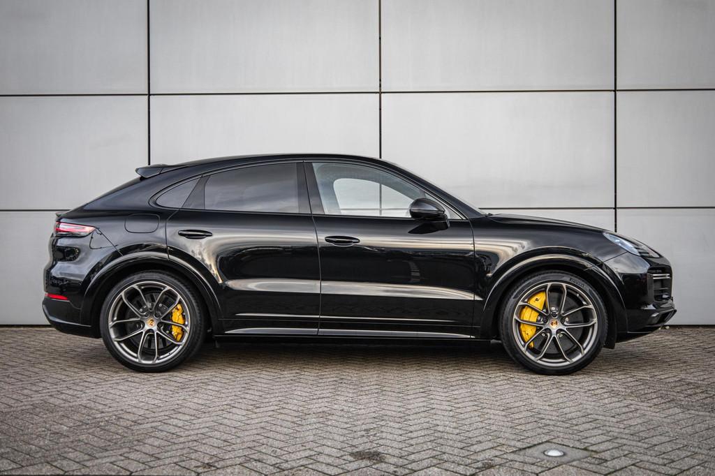 Porsche Cayenne Coupé 4.0 Turbo S E-Hybrid 680pk | Lightwei, Auto's, Porsche, Automaat, 14 kWh, Gebruikt, 4 stoelen