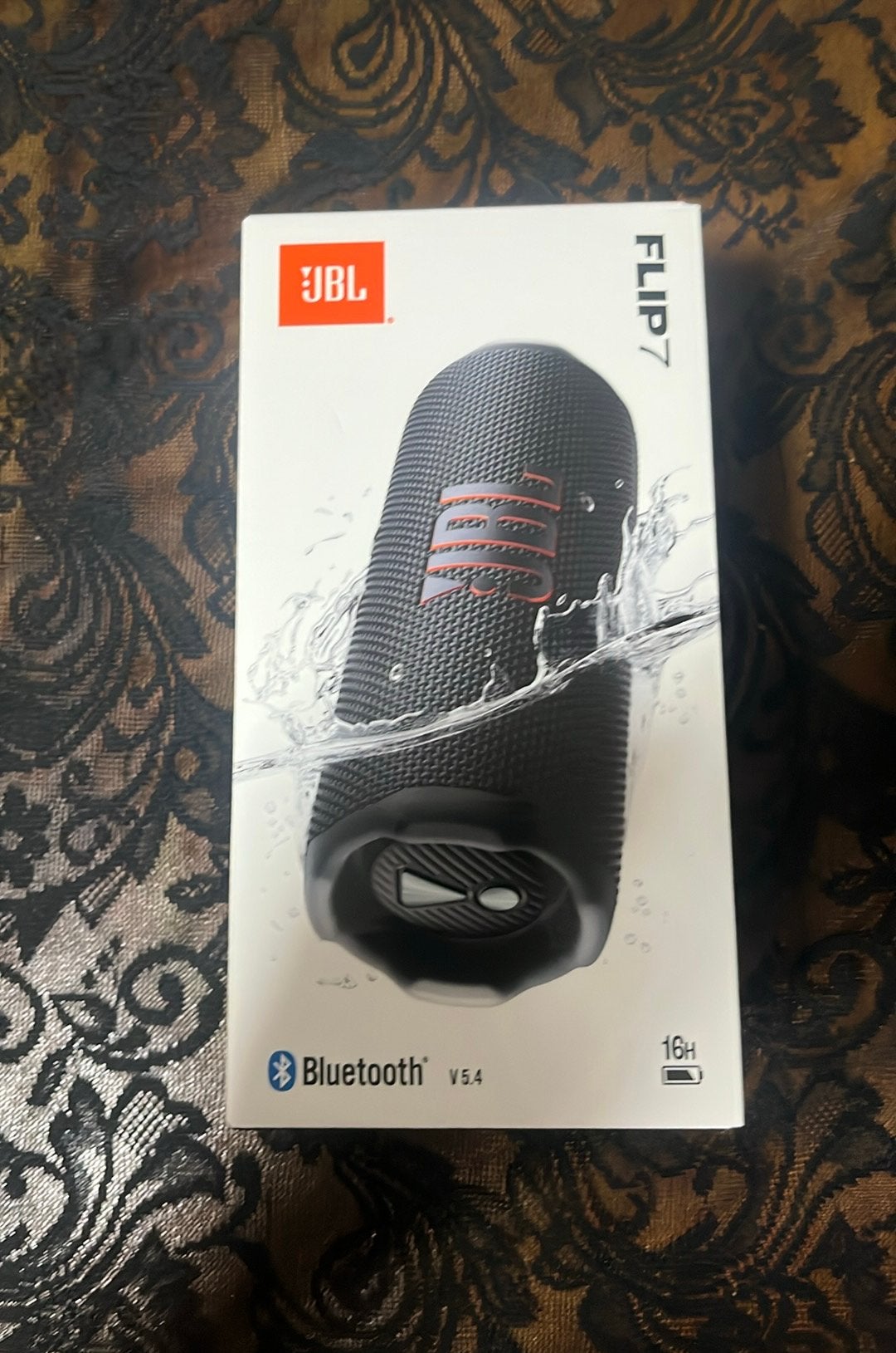 Gloednieuwe FLIP 7 JBL te koop