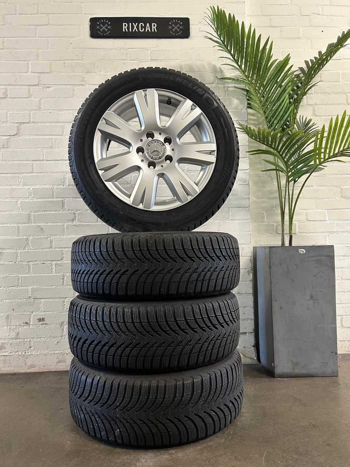 Originele Mercedes C-Klasse W204 velgenset 16INCH + Michelin, Auto-onderdelen, Banden en Velgen, Ophalen, Gebruikt, -, -