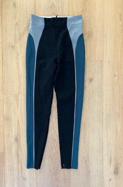 Mooie broek Elisabetta Franchi maat 36 – 38, Overige kleuren, Elisabetta Franchi, Ophalen of Verzenden, Zo goed als nieuw