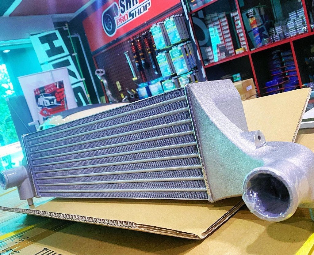 HKS R Type Intercooler kit - Suzuki Swift Sport ZC33S K14C, Ophalen of Verzenden