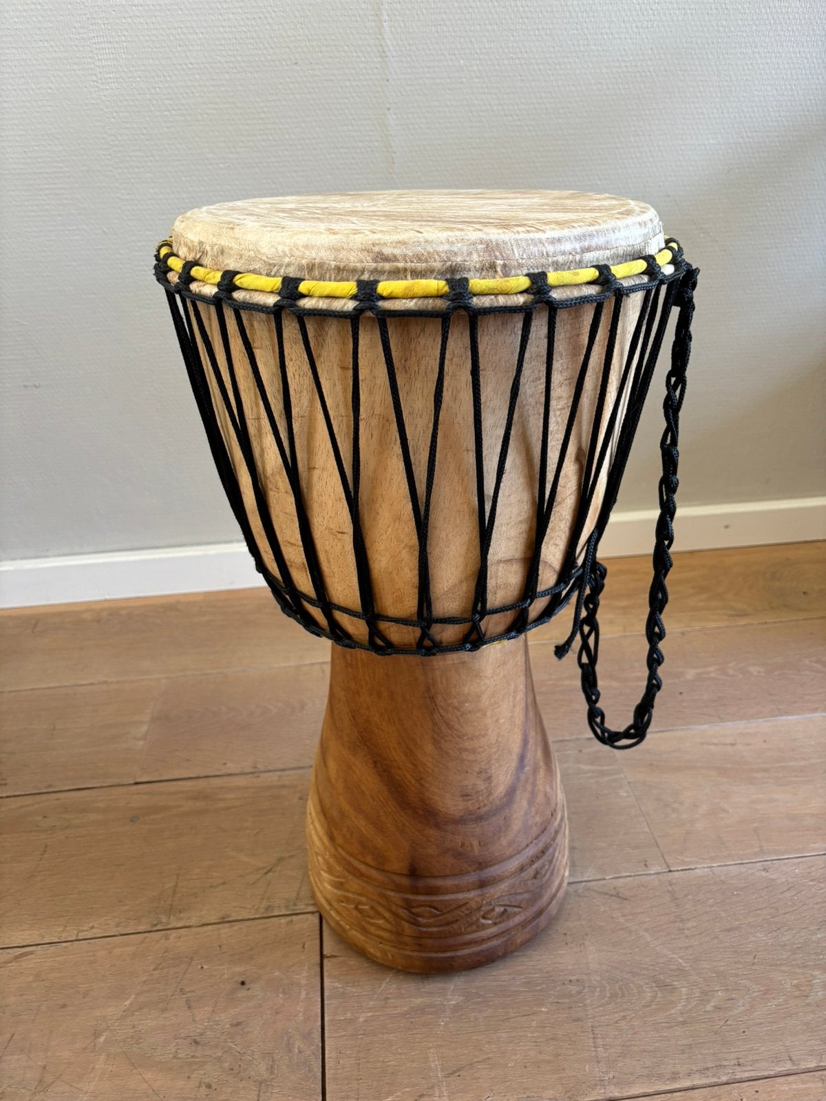 Djembe plus tas, Muziek en Instrumenten, Percussie, Ophalen, Zo goed als nieuw, Trommel
