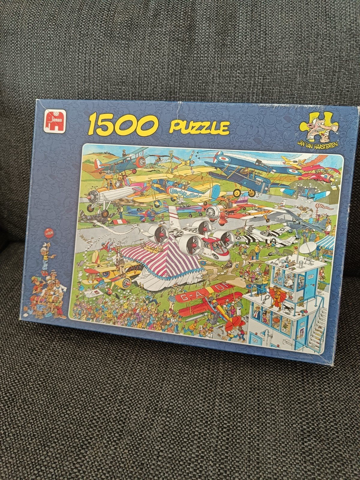 Jan van Haasteren - De Vliegshow - 1500 stukjes, Ophalen of Verzenden, 500 t/m 1500 stukjes, Zo goed als nieuw, Legpuzzel