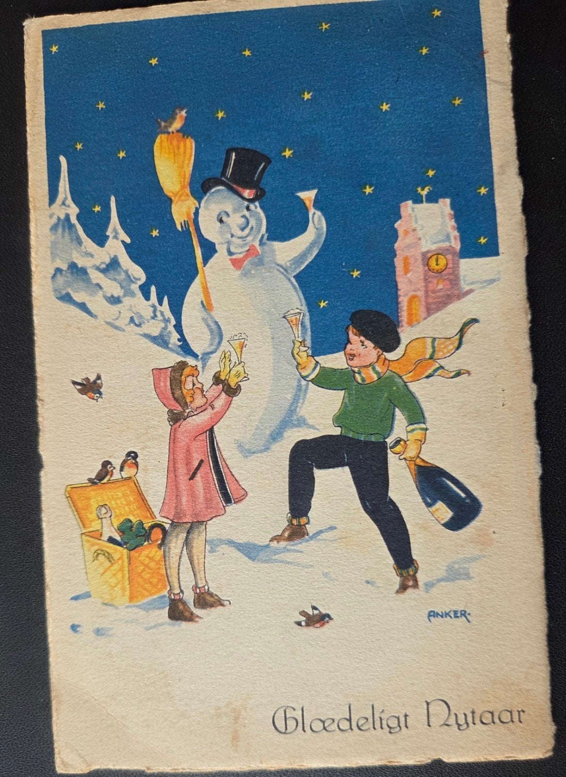 Oude kerst- en nieuwjaarskaart - Kinderen spelen in sneeuw, Verzamelen, Ansichtkaarten | Themakaarten, Ophalen of Verzenden, Voor 1920