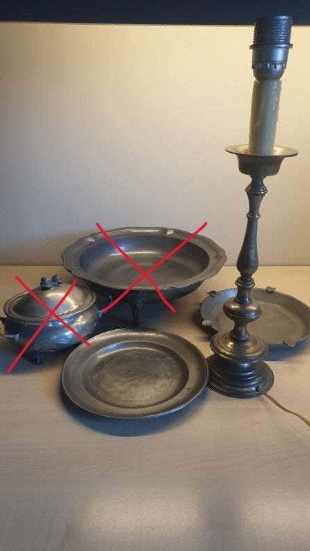 3 tinnen objecten : sierbord, asbak, voet lampadaire, Antiek en Kunst, Ophalen of Verzenden