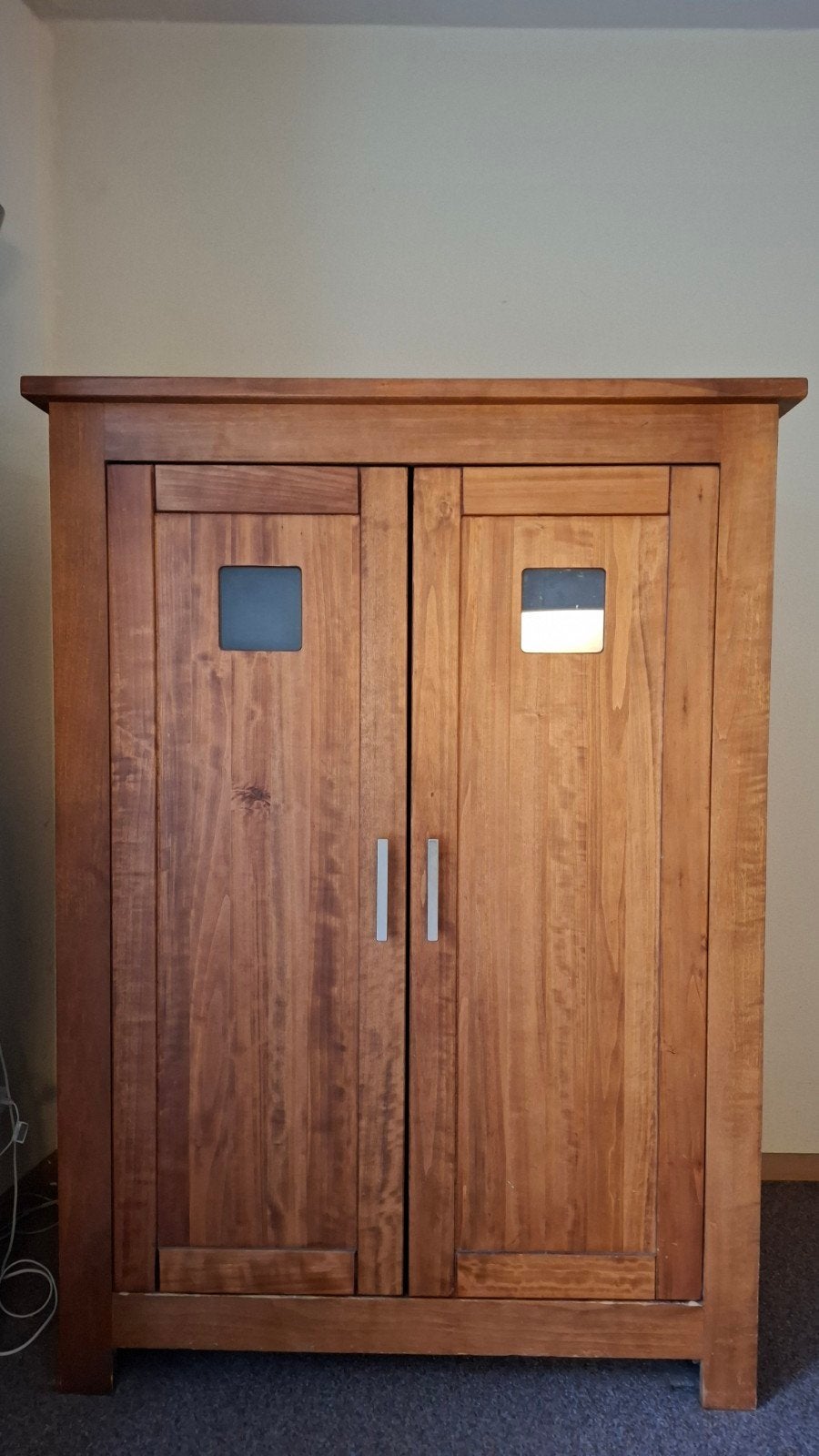 Houten computerkast met uitschuifbaar toetsenbordblad, Ophalen, Gebruikt, Klassiek, Functioneel, 70 tot 120 cm
