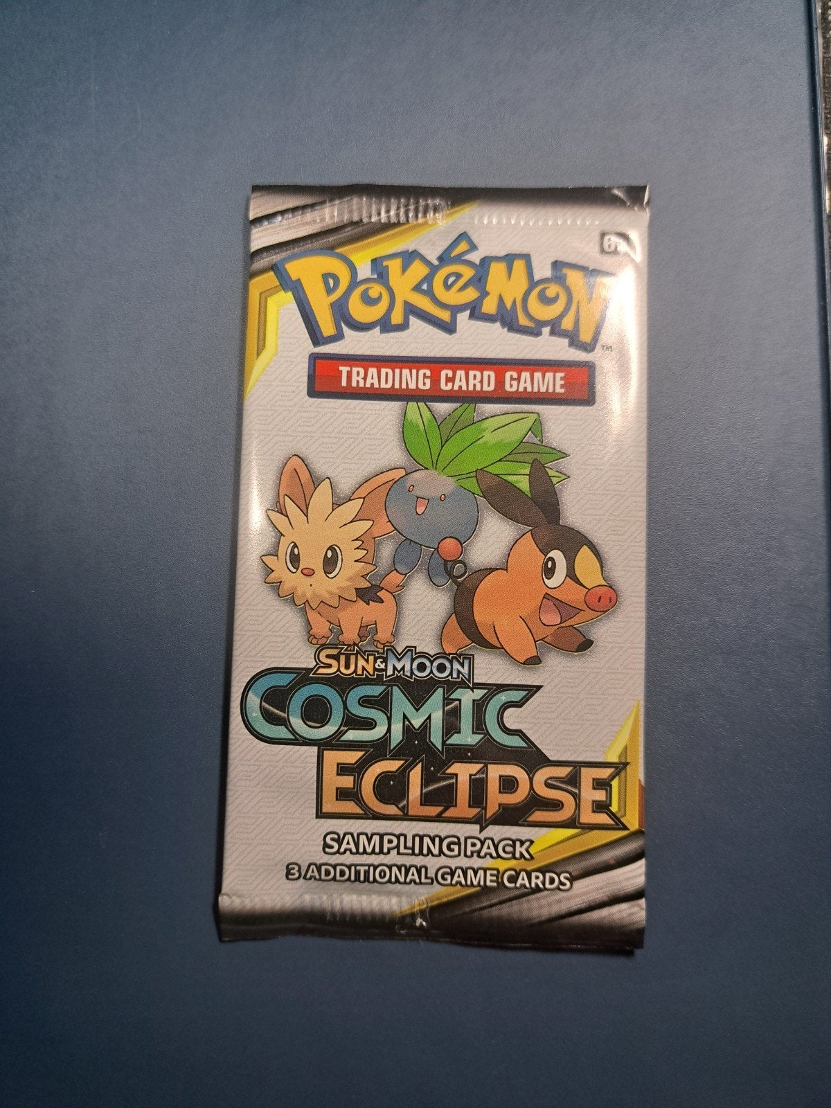 Pokémon TCG: Cosmic Eclipse Sampling Pack (2019) - Sealed, Ophalen of Verzenden, Nieuw, Booster