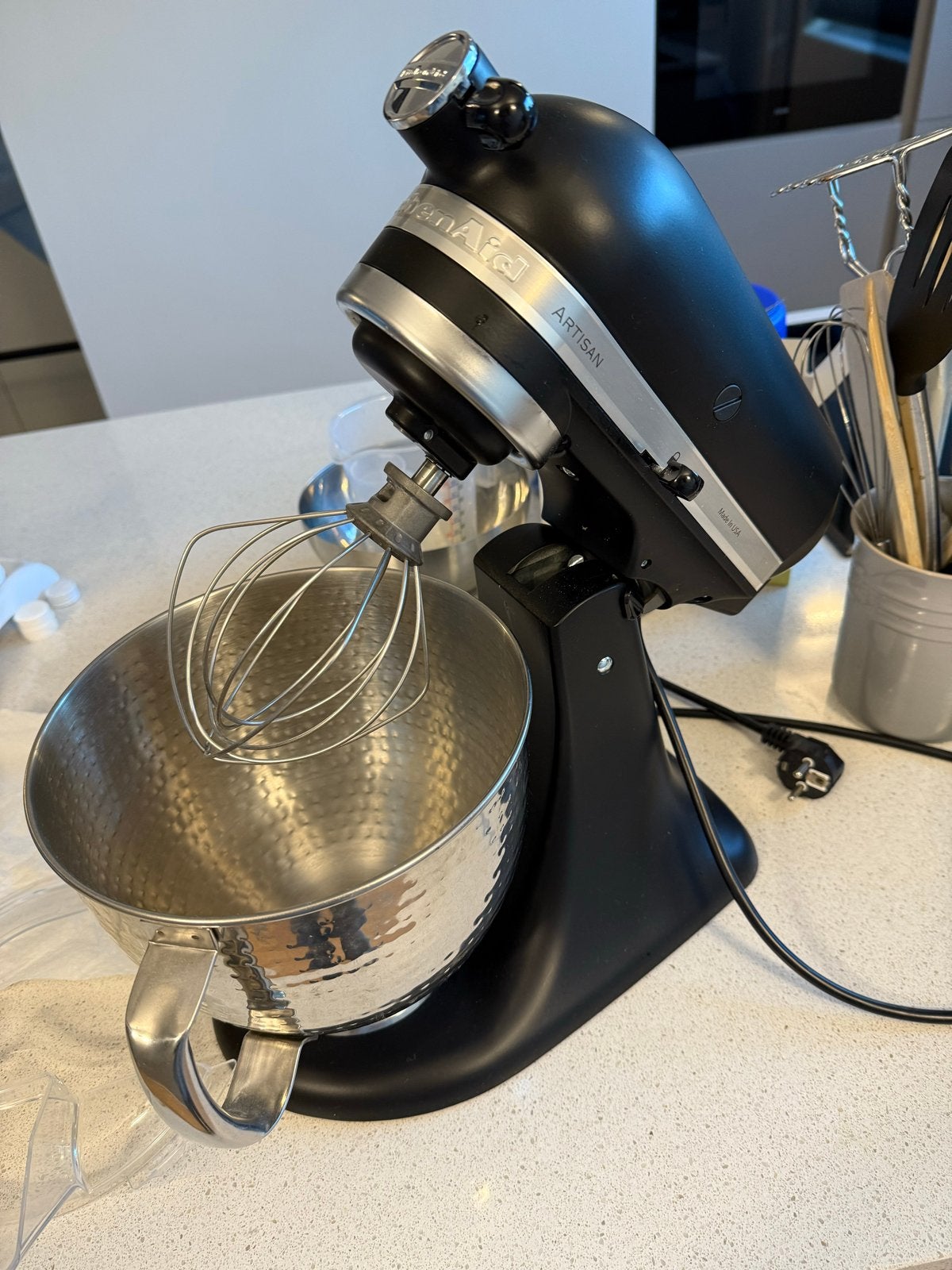 Kitchenaid Artisan mat zwart 4,8L met design mengkom, 4 liter of meer, Ophalen, Zo goed als nieuw