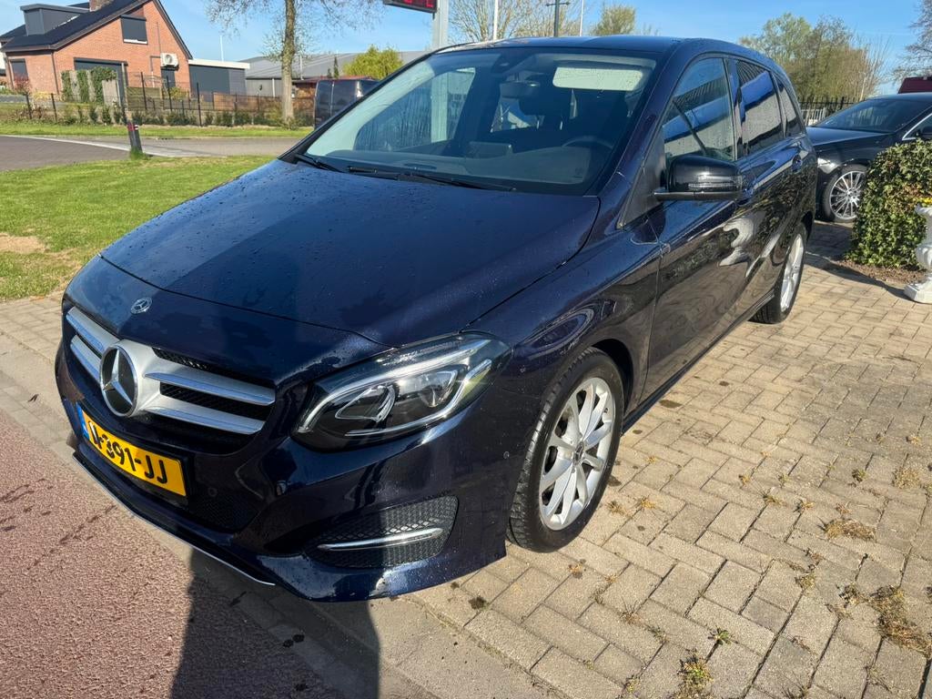 B180 automaat urban  special edition, Auto's, 4 cilinders, Blauw, 122 pk, 1595 cc