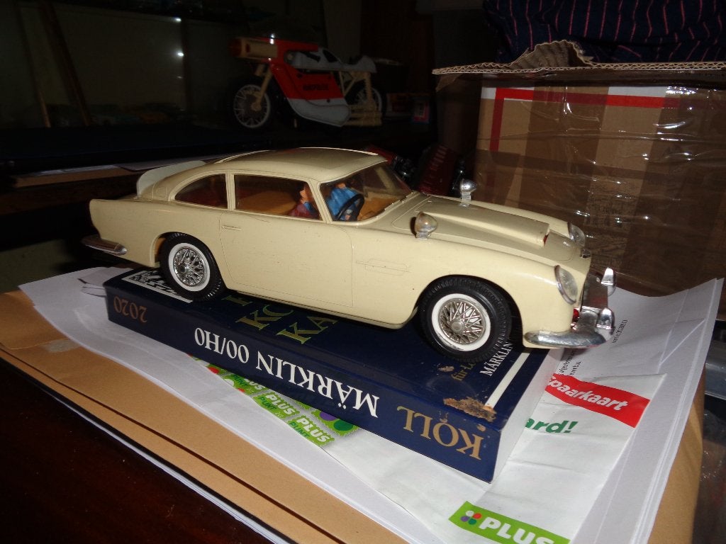 GAMA  W.G.  ASTON MARTIN  DB5, Ophalen, Zo goed als nieuw, Auto, Overige merken