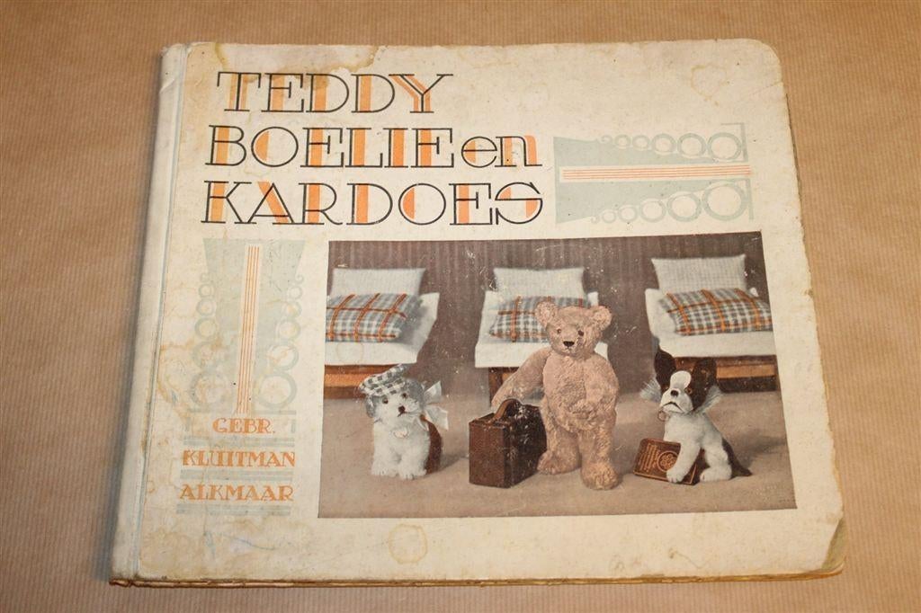Teddy, Boelie en Kardoes —Vintage Speelgoed Foto-Prentenboek, Ophalen of Verzenden, Gelezen