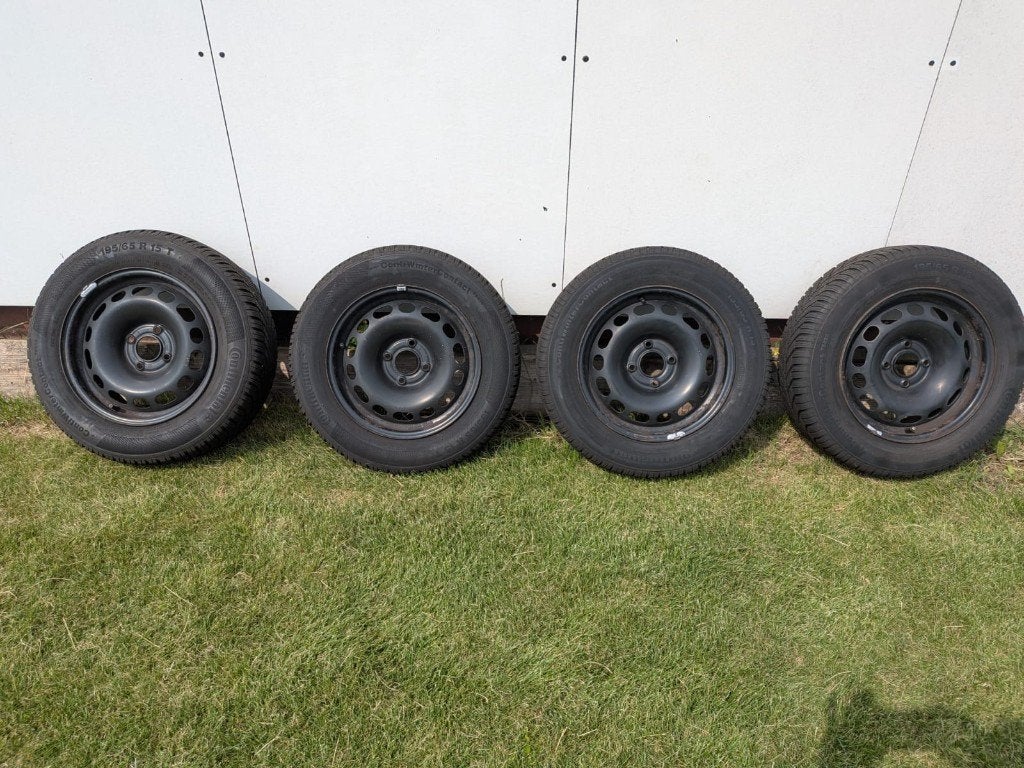 4x Stalen velgen 195/65 R15 T met Continental winterbanden, Ophalen, Gebruikt, 15 inch, Banden en Velgen