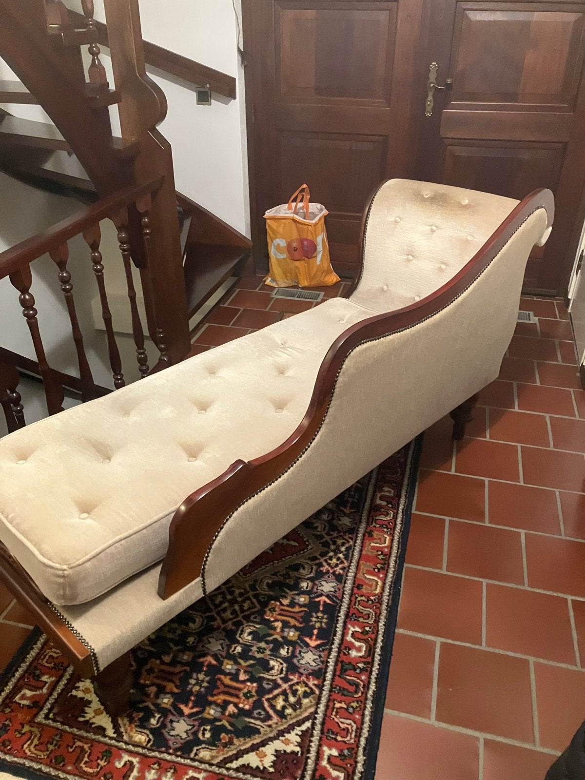 Antieke chaise longue, beige fluweel, mahoniehout, Antiek en Kunst, Ophalen